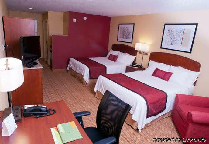 Courtyard Middlebury Hotel Luaran gambar